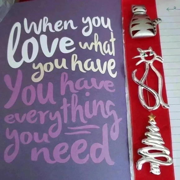 FREE ☆☆Kitty pins + tree when bundled - Picture 2 of 9